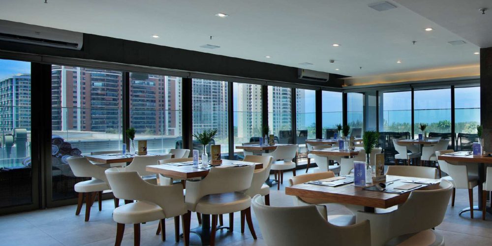 Café da Manhã no Vogue Square Design Hotel