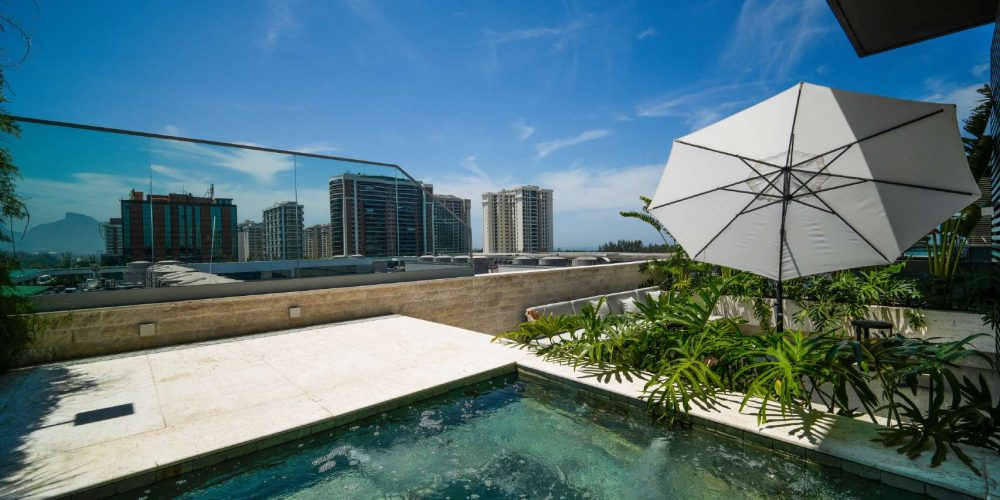 Piscina da Cobertura do Vogue Square Design Hotel